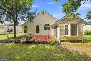 140 Peppergrass Dr S, Mount Laurel, NJ 08054 - Photo 43