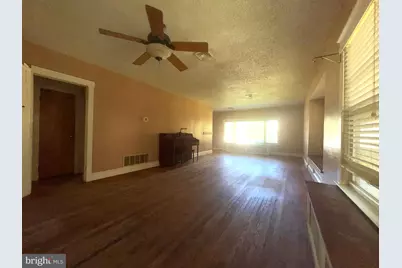 124 W Franklin Avenue, Edgewater Park, NJ 08010 - Photo 11