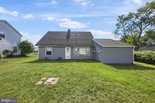 5 Barker Ln, Willingboro, NJ 08046 - Photo 5