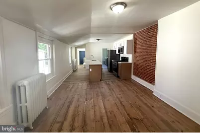 116 E Broad Street #2, Burlington, NJ 08016 - Photo 3