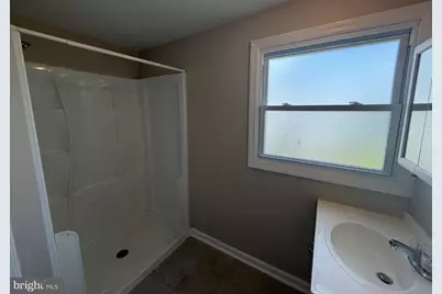 29 Potter Lane, Willingboro, NJ 08046 - Photo 11