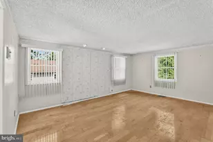 25 Traynor Ln, Willingborough, NJ 08046 - Photo 13