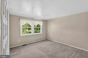 25 Traynor Ln, Willingborough, NJ 08046 - Photo 17