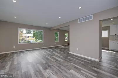 13 Kingsbridge Drive, Burlington, NJ 08016 - Photo 9