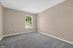 131 Threadleaf Terrace, Burlington, NJ 08016 - Photo 11