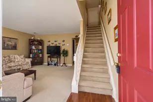 7 Norfolk Ct, Bordentown, NJ 08505 - Photo 5