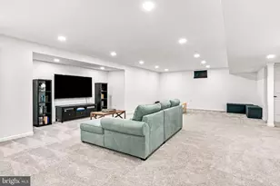 12 Wood View Dr, Mount Laurel, NJ 08054 - Photo 55