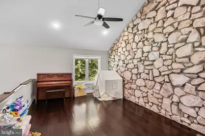 1 Bloomer Drive, Burlington, NJ 08016 - Photo 9