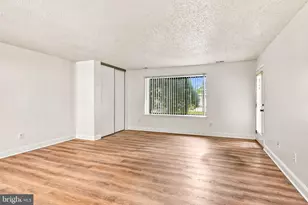 5301 Aberdeen Dr, Mount Laurel, NJ 08054 - Photo 7