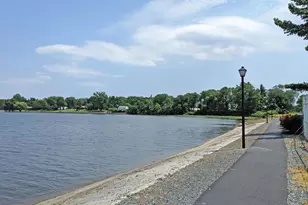 1013 Harbour Dr, Palmyra, NJ 08065 - Photo 21