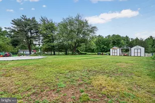 100 Coachman Dr, Bordentown, NJ 08505 - Photo 3