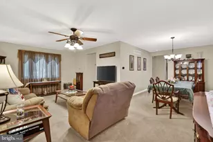 100 Coachman Dr, Bordentown, NJ 08505 - Photo 19