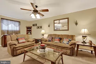 100 Coachman Dr, Bordentown, NJ 08505 - Photo 17