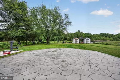 100 Coachman Drive, Bordentown, NJ 08505 - Photo 9