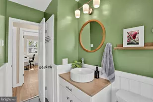 306 Veterans Dr, Palmyra, NJ 08065 - Photo 19