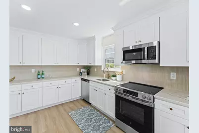24 Falmouth Drive, Mount Laurel, NJ 08054 - Photo 9