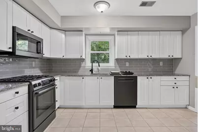 9 Camelia Lane, Mount Laurel, NJ 08054 - Photo 3