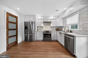 10 E Sutton Ave, Moorestown, NJ 08057 - Photo 1