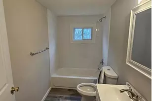 35 Paxson St, Mount Holly, NJ 08060 - Photo 3