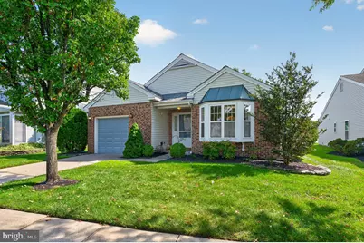 157 Indigo Drive, Mount Laurel, NJ 08054 - Photo 1