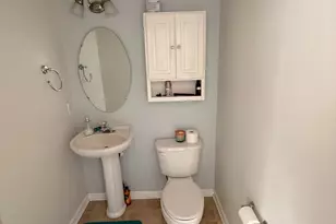 20 Guilford Pl, Burlington, NJ 08016 - Photo 7