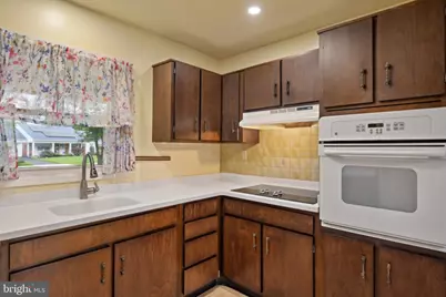 38 Northgate Lane, Willingborough, NJ 08046 - Photo 5