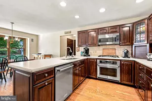 559 Sentinel Rd, Moorestown, NJ 08057 - Photo 11