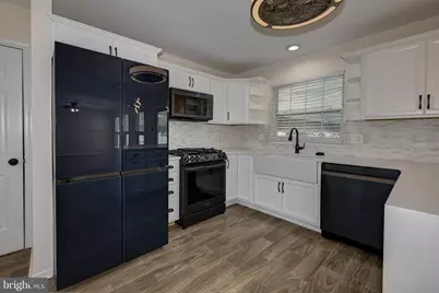18 Canidae Street, Burlington, NJ 08016 - Photo 21