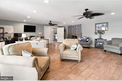 1302 Monmouth Road, Mount Holly, NJ 08060 - Photo 33
