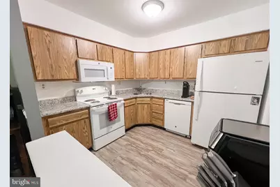 81A W West Bluebell Lane, Mount Laurel, NJ 08054 - Photo 9
