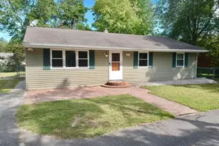 321 Cherokee Dr, Browns Mills, NJ 08015 - Photo 3