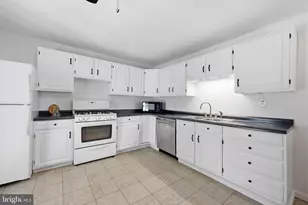 450 New York Ave, Mansfield Township, NJ 08022 - Photo 7