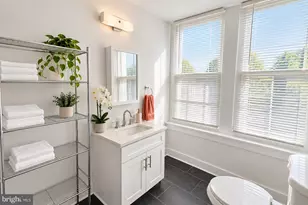 211 E Union St, Burlington, NJ 08016 - Photo 13