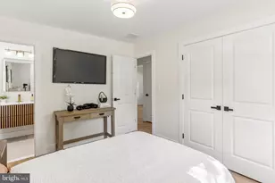2 Bonnie Ln, Willingborough, NJ 08046 - Photo 17