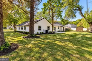 2 Bonnie Ln, Willingborough, NJ 08046 - Photo 3