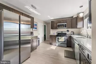 1 Longwood Dr, Burlington, NJ 08016 - Photo 7