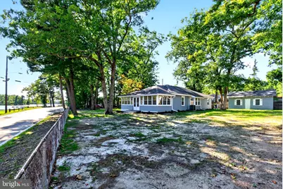 301 N Lakeshore Drive N, Browns Mills, NJ 08015 - Photo 5