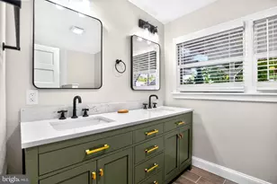 301 N Lakeshore Dr N, Browns Mills, NJ 08015 - Photo 15