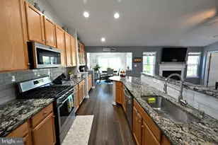 25 Abrams Dr, Florence, NJ 08518 - Photo 7