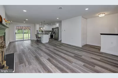 130 Dorchester Drive, Southampton, NJ 08088 - Photo 5
