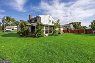 32 Suburban, Delran, NJ 08075 - Photo 5