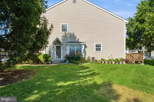 8607 Normandy Dr, Mount Laurel, NJ 08054 - Photo 3