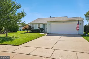 319 Wagon Wheel Cir, Mansfield Township, NJ 08022 - Photo 3