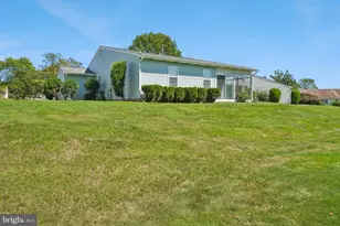 319 Wagon Wheel Cir, Mansfield Township, NJ 08022 - Photo 39