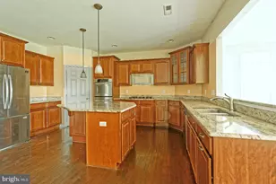 7 Dudley Dr, Burlington Township, NJ 08016 - Photo 15