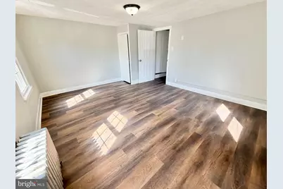 321 York Street, Burlington, NJ 08016 - Photo 5