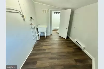 321 York Street, Burlington, NJ 08016 - Photo 13