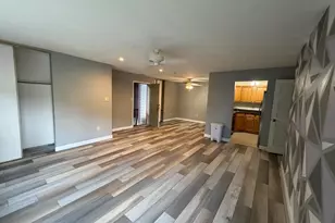 4217 A Aberdeen Dr, Mount Laurel, NJ 08054 - Photo 3