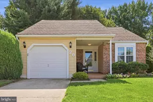 20 Falmouth Dr, Mount Laurel, NJ 08054 - Photo 1