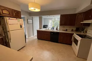 321 N Stanwick Rd, Moorestown, NJ 08057 - Photo 9